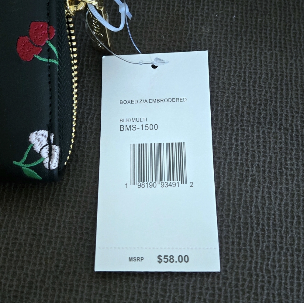 Betsey Johnson Embroidered🪡 Cherries🍒 Zip Around Wristlet - NIB - Picture 16 of 16